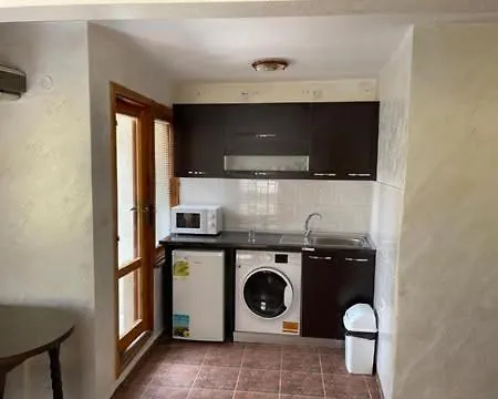 Apartment Sweet Near The Sea *